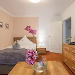 ホテル Seehotel Lindenhof