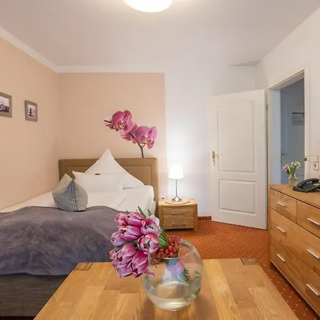 Hotel Seehotel Lindenhof