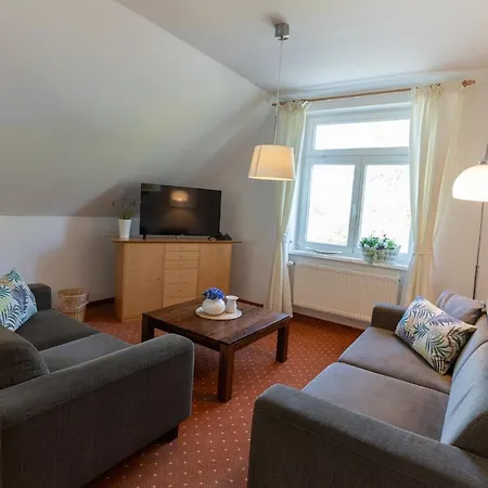 Seehotel Lindenhof 4* Lychen