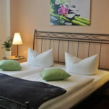 Seehotel Lindenhof 4*