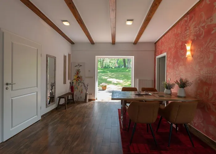 호텔 Seehotel Lindenhof 뤼헨