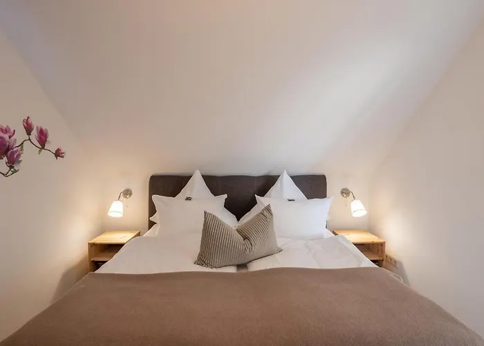 Seehotel Lindenhof 4*