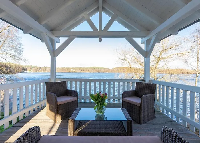 Seehotel Lindenhof 4*