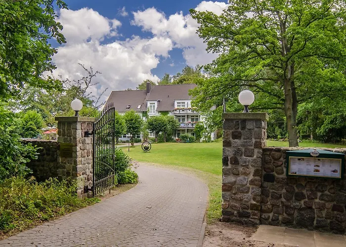 Hotel Seehotel Lindenhof 4*