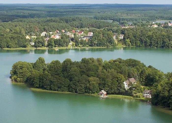 Seehotel Lindenhof 뤼헨