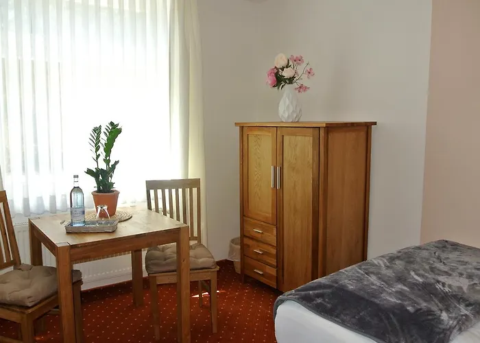 호텔 Seehotel Lindenhof 뤼헨